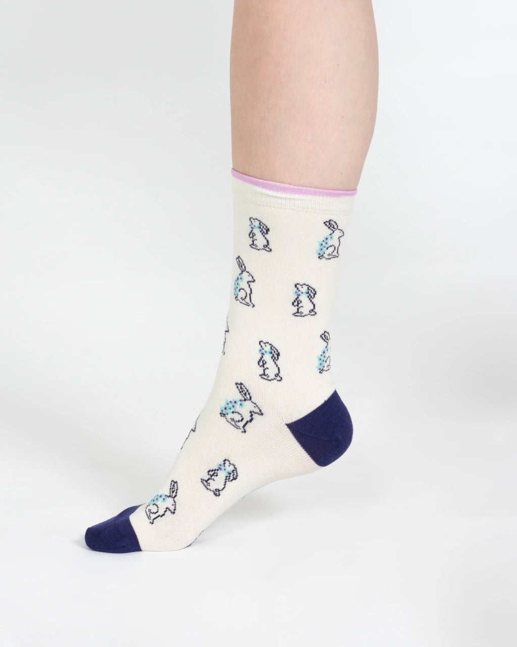 Bamboo rabbit theme socks by Thought