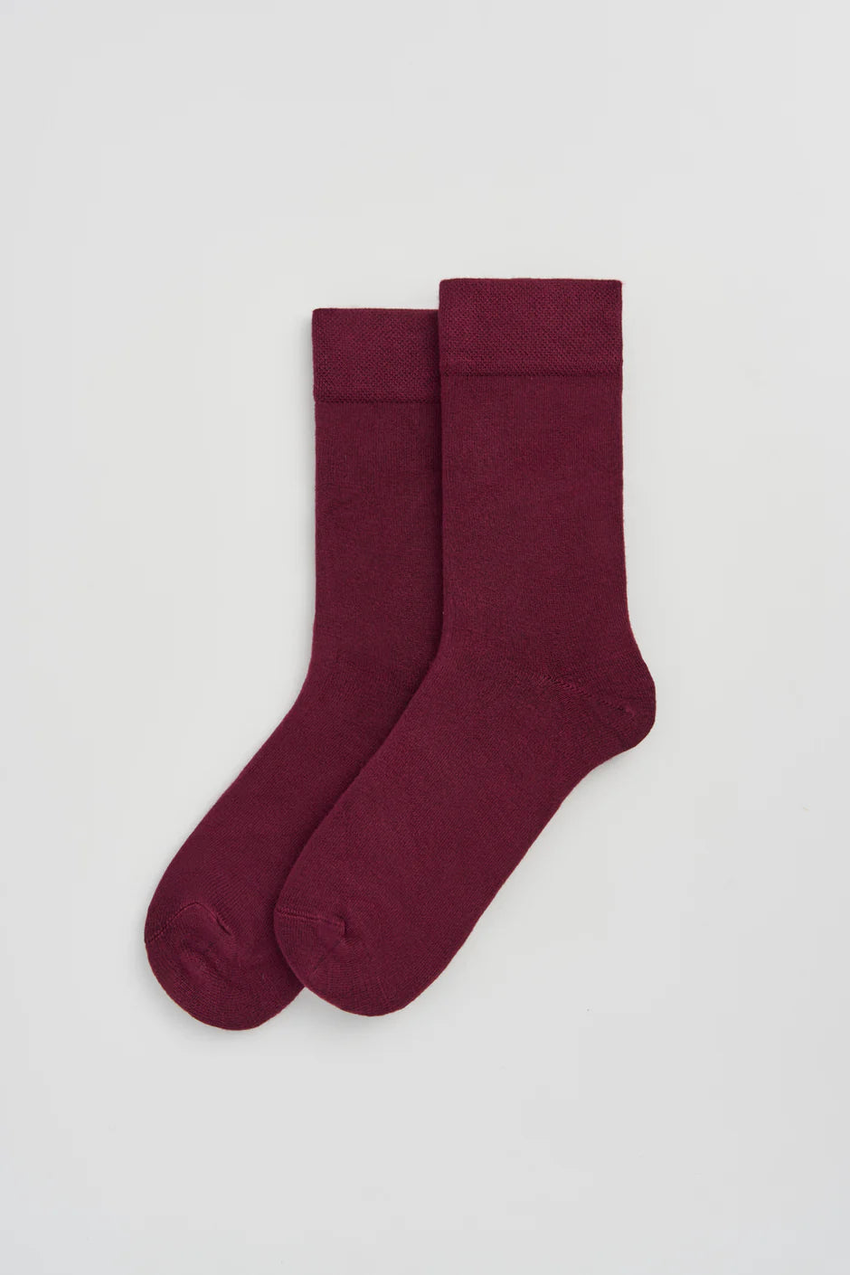 burgundy bamboo socks by Pairs Scotland