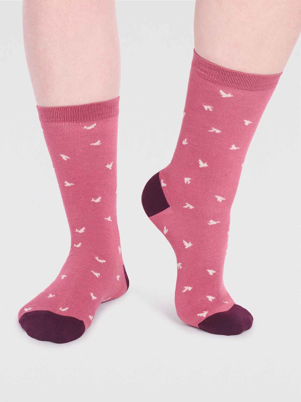 Pink bamboo socks with bird pattern by Thought
