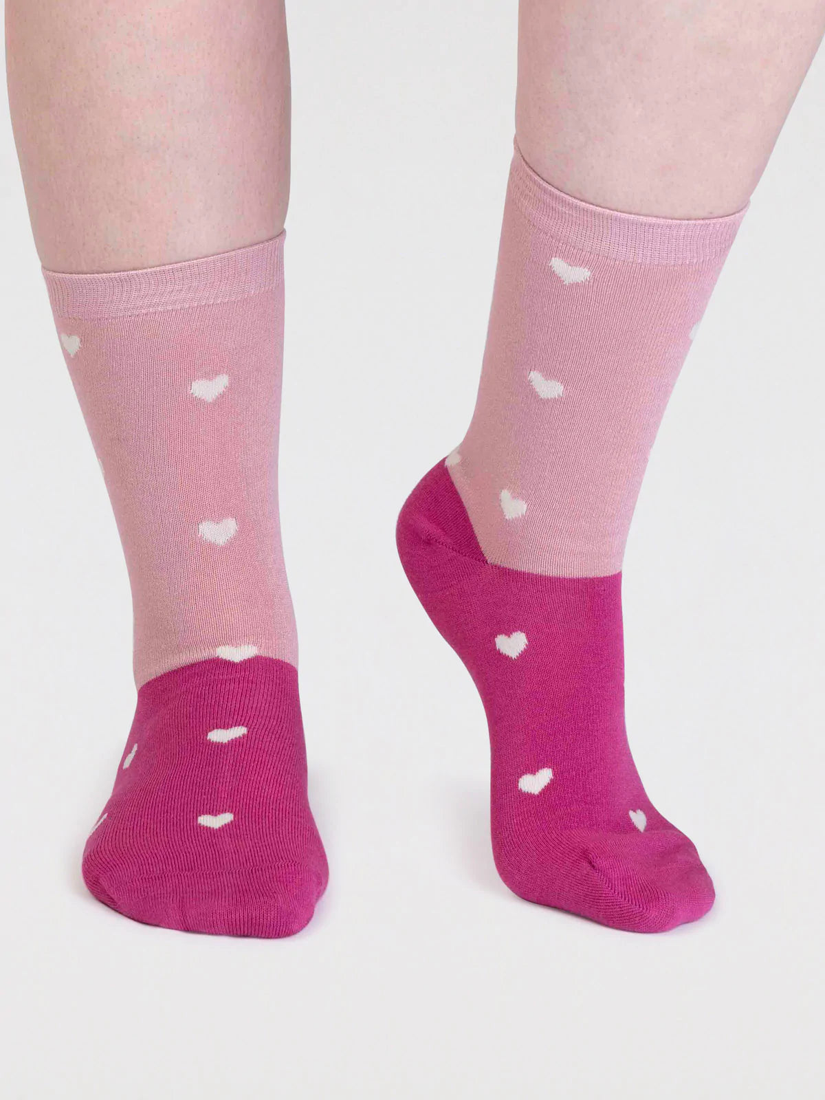 Bamboo heart design socks