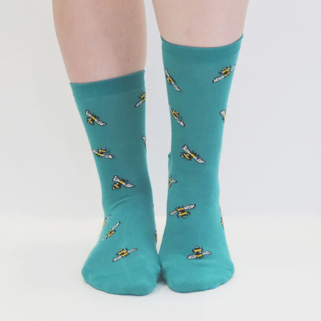 bamboo bee design socks by Thought