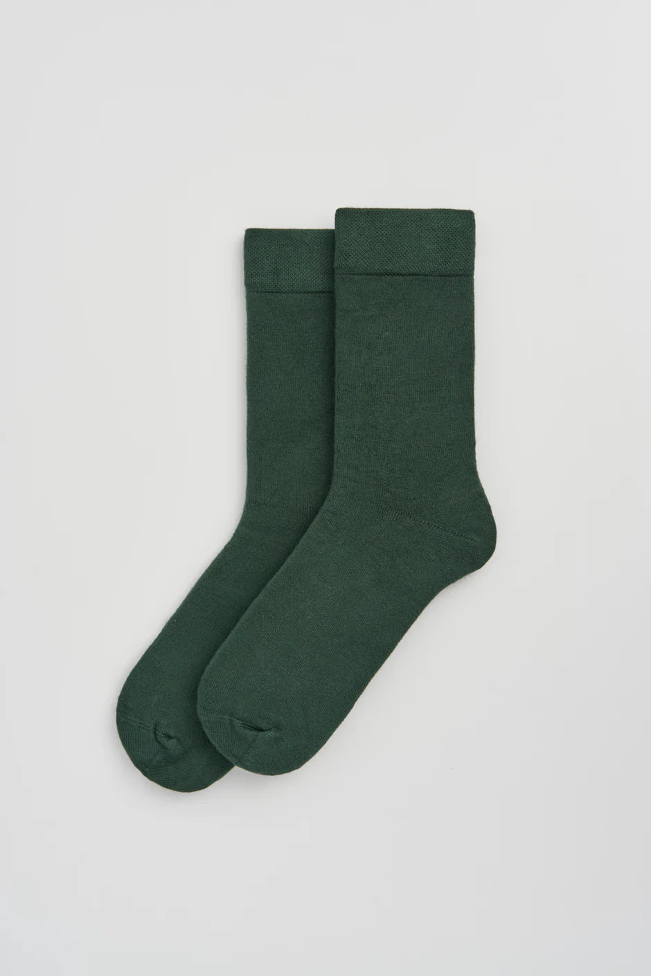 Glen green bamboo socks by Pairs Scotland