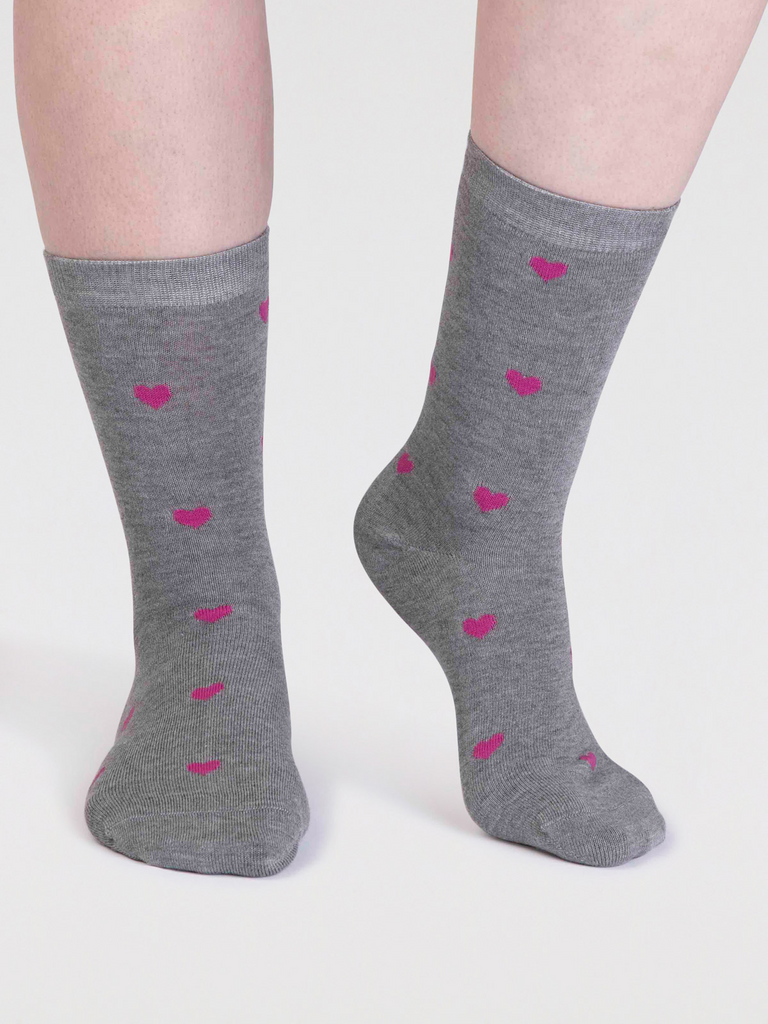 Grey marle bamboo socks with pink love hearts design