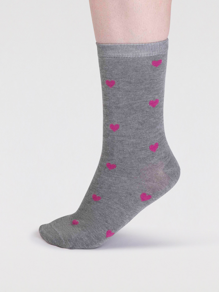 Grey marle bamboo socks with pink love heart design