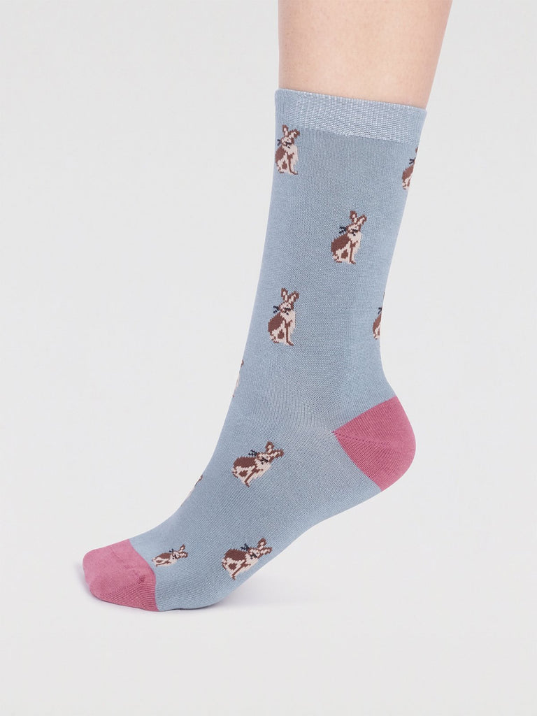 Blue and pink bamboo socks with rabbits