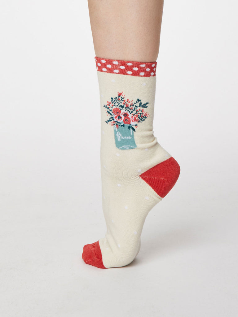 Flora Bamboo Flower Socks in Cream by Thought, Size 4-7-bamboofeet